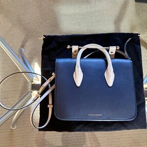 listing-status-banner